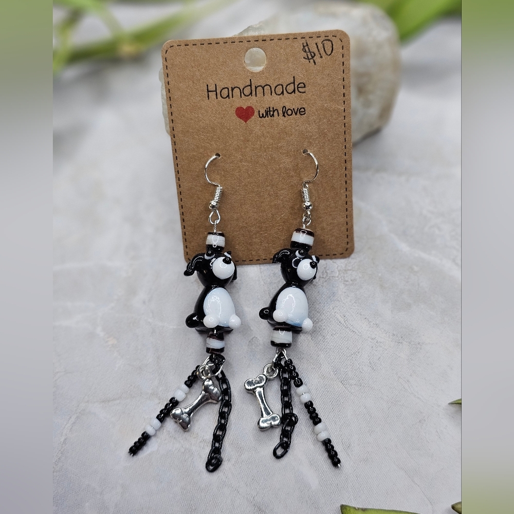 Glass Black & White Dog beaded dangle earrings.